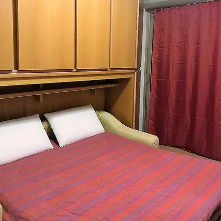Carlo's Vm129 Da Maurizio * סנרמו